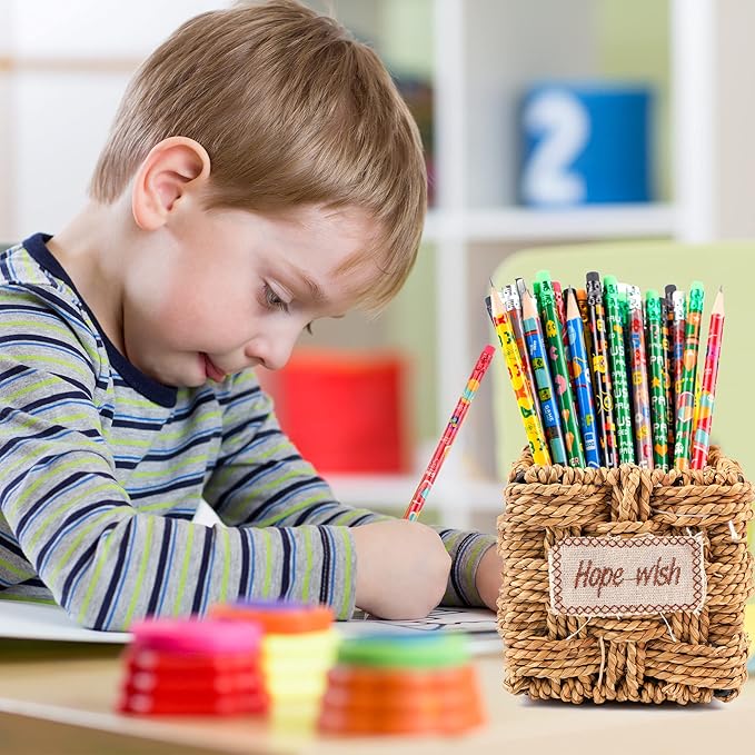 Kolewo4ever 200 Pieces Video Game Pencils Assortment Cylinder Wood Pencils with Various Game Pattern Icons for Party Favors Birthday Party Supplies