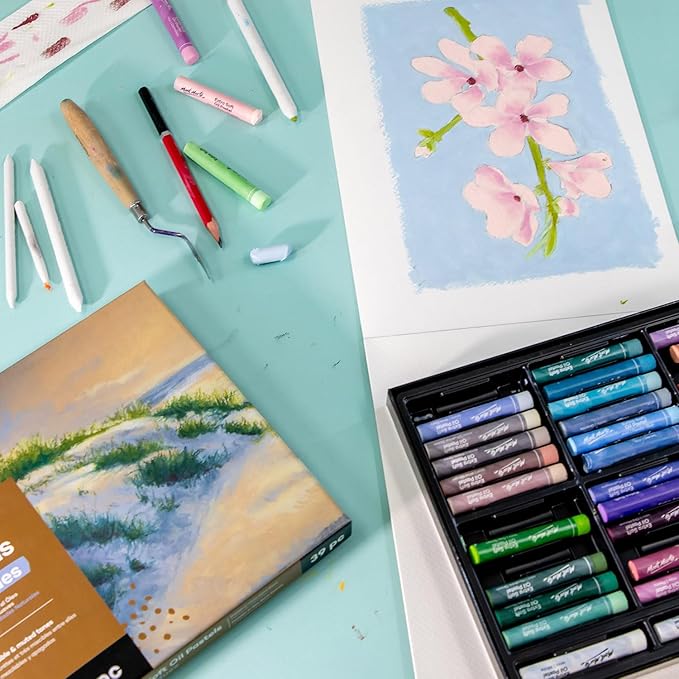 Mont Marte Extra Soft Oil Pastels Natural Hues Premium 39pc, Assorted Natural Oil Pastel Colors, Vibrant, Buttery, Versatile Art Pastels for Blending, layering & Shading, Coloring and Sketching