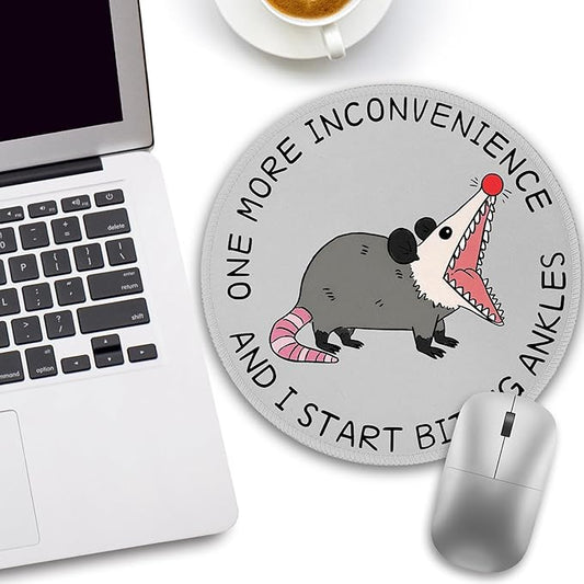 Funny Opossum Possum Mouse Pad, Small Round Mousepads, Mini Travel Mouse Mat for Wireless Computer Laptop, Work Office Coworker Colleague Desk Accessories, 8.6 x 8.6 inch