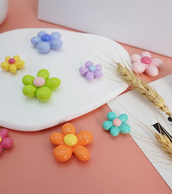 16 pcs - Cute Flower Magnet, Colorful Magnet, Suitable for Refrigerator and Locker, whiteboard, and Decorative Purposes (16 pcs - Five Petal Flower)