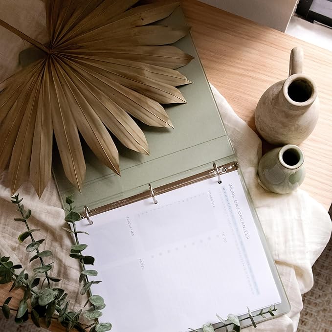 Samsill Plant-Based 1.5 Inch Durable D-Ring, Made in USA, View Binder, Eco-Friendly, USDA Certified Biobased, Single, Dusty Green